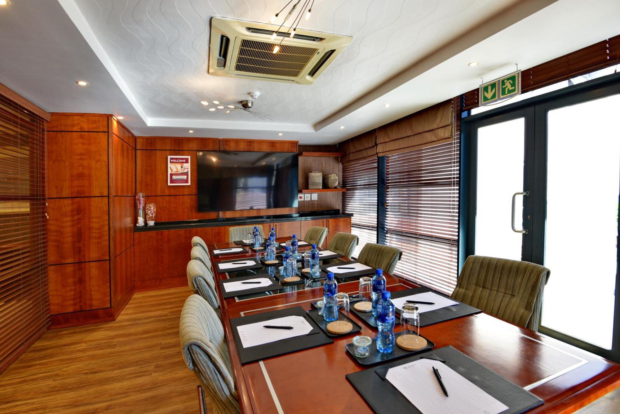City Lodge Hotel Johannesburg Airport, Barbara Road Kempton Park Buitenkant foto